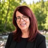 Rose Lacroix, Relations publiques
